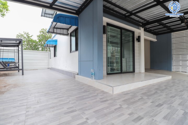 *****ทาวน์เฮ้าส์มือสองย่านนนทบุรี ม.พฤกษา54/1 บางใหญ่-เซ็นทรัลเวสต์เกต หลังมุม! เนื้อที่กว้างขวางถึง 28.3 ตร.ว. ฟังก์ชัน 3 ห้องนอน 2 ห้องน้ำ 1 ที่จอดรถ บ้านหันทิศเหนือ บนทำเลแห่งการเดินทาง เชื่อมต่อถ.กาญจนาฯ เพียง 20 นาทีถึงรถไฟฟ้าสายสีม่วง "สถานีคลองบางไผ่"...